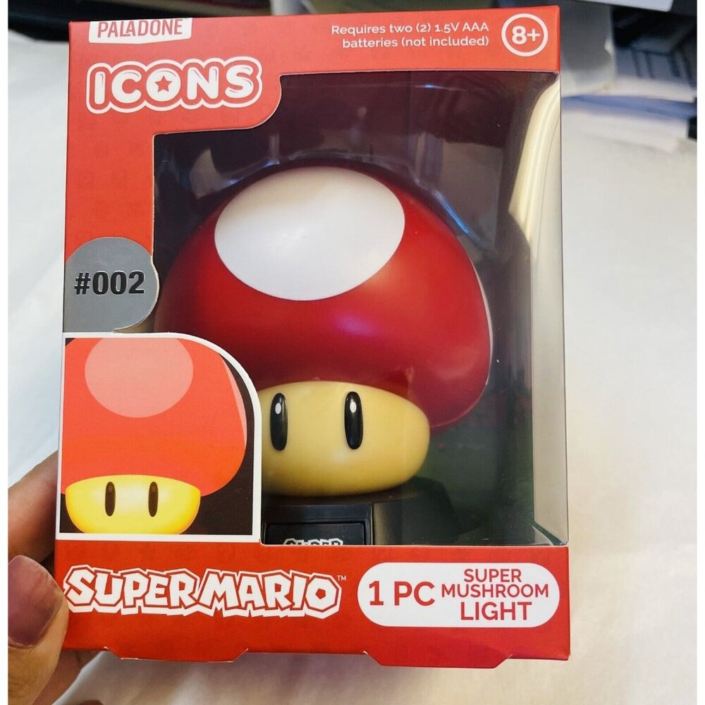 ICONS SUPER MARIO SUPER MUSHROOM LIGHT 5”